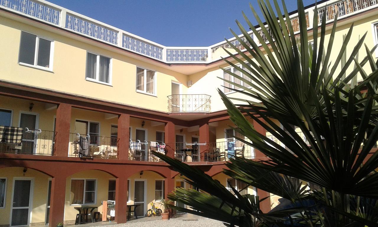 Guest House Amra New Athos Esterno foto
